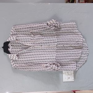 Candies shirt blouse for women size L excellent condition beautiful.